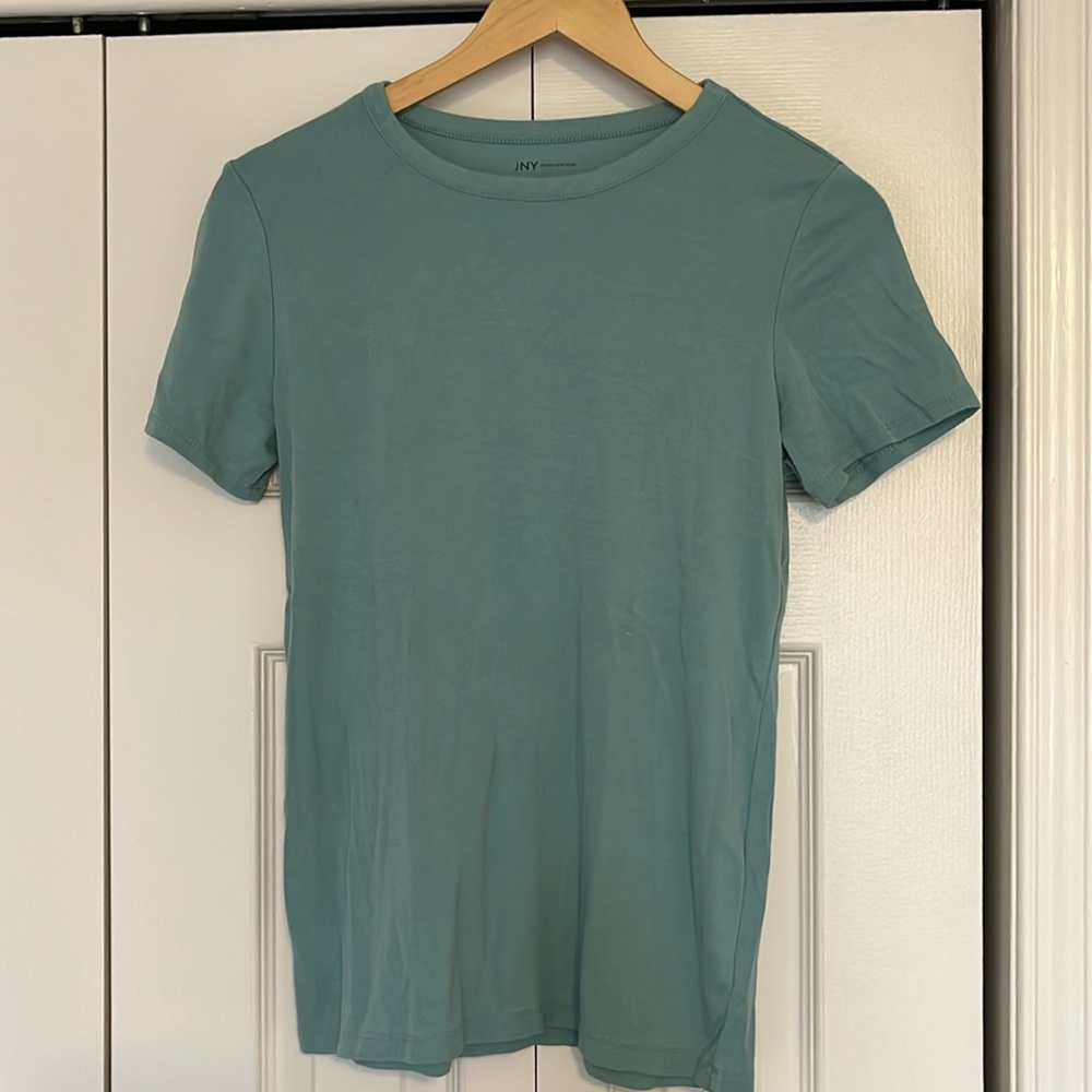 Woman’s straight fit teal t-shirt